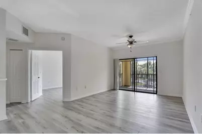 2725 Anzio Court #202, Palm Beach Gardens, FL 33410 - Photo 3