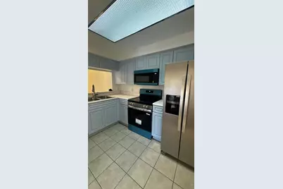 2725 Anzio Court #202, Palm Beach Gardens, FL 33410 - Photo 3