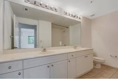 2725 Anzio Court #202, Palm Beach Gardens, FL 33410 - Photo 7