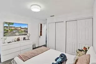 833 NW 81st Ave, Plantation, FL 33324 - Photo 27