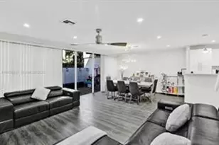 833 NW 81st Ave, Plantation, FL 33324 - Photo 9