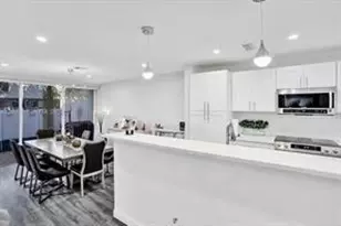 833 NW 81st Ave, Plantation, FL 33324 - Photo 5