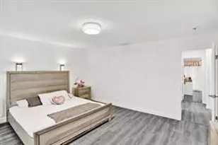 833 NW 81st Ave, Plantation, FL 33324 - Photo 17