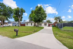 1720 SW Beeker St, Port Saint Lucie, FL 34953 - Photo 31