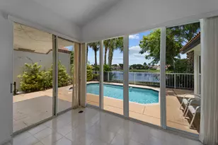 22586 Esplanada Dr, Boca Raton, FL 33433 - Photo 5