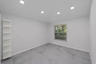 22586 Esplanada Dr, Boca Raton, FL 33433 - Photo 21