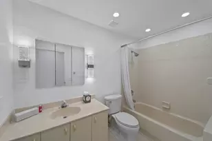 22586 Esplanada Dr, Boca Raton, FL 33433 - Photo 23