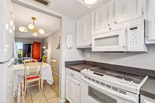 1901 Indian River Blvd, Vero Beach, FL 32960 - Photo 19