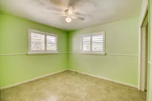 4359 Daffodil Cir N, Palm Beach Gardens, FL 33410 - Photo 25