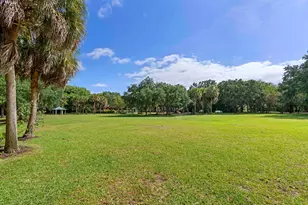 1428 W Wickham Cir, Delray Beach, FL 33445 - Photo 37