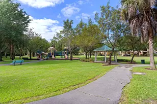 1428 W Wickham Cir, Delray Beach, FL 33445 - Photo 39