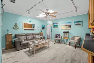 6008 Palmetto Dr, Fort Pierce, FL 34982 - Photo 27