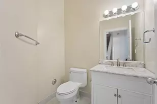 819 SW 7th Ave, Fort Lauderdale, FL 33315 - Photo 15
