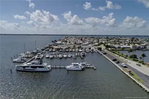833 Nettles Blvd, Jensen Beach, FL 34957 - Photo 29
