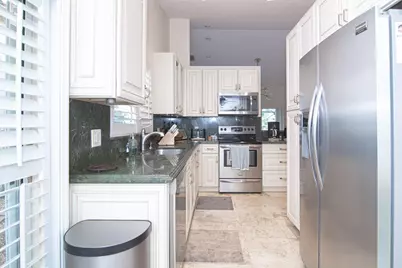 8410 Brussels Way, Boca Raton, FL 33434 - Photo 7