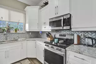 6820 NW 73rd St, Parkland, FL 33067 - Photo 17