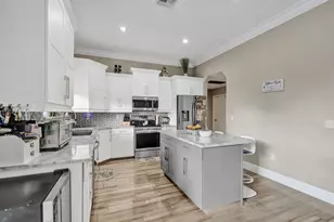 6820 NW 73rd St, Parkland, FL 33067 - Photo 15