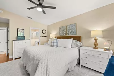 14525 NW 88th Avenue, Miami Lakes, FL 33018 - Photo 15