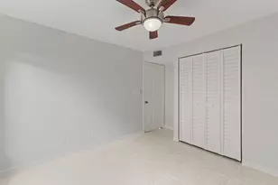 8641 W Boca Glades Blvd Blvd W, Boca Raton, FL 33434 - Photo 9