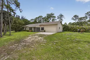 6045 Hall Blvd, The Acreage, FL 33470 - Photo 9