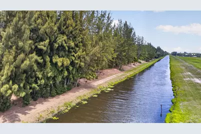 6045 Hall Boulevard, The Acreage, FL 33470 - Photo 97