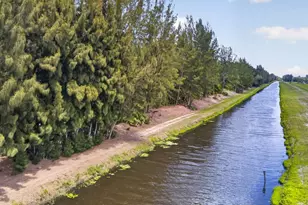 6045 Hall Blvd, The Acreage, FL 33470 - Photo 97