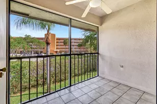 351 Club Cir, Boca Raton, FL 33487 - Photo 21