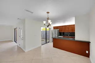 128 Lake Arbor Dr, Palm Springs, FL 33461 - Photo 11