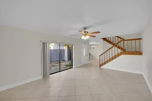 128 Lake Arbor Dr, Palm Springs, FL 33461 - Photo 7