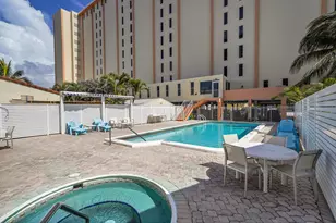 801 S Ocean Dr, Hollywood, FL 33019 - Photo 31
