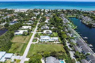 21 Hudson Ave, Ocean Ridge, FL 33435 - Photo 3