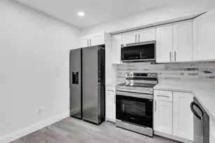 3841 Farragut St, Hollywood, FL 33021 - Photo 11