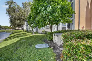 10111 NW 24th Pl, Sunrise, FL 33322 - Photo 39