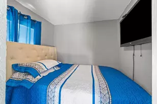 320 Swain Blvd, Greenacres, FL 33463 - Photo 15