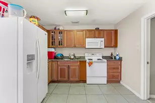 320 Swain Blvd, Greenacres, FL 33463 - Photo 25