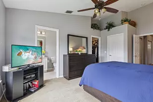 9070 Tremezzo Ln, Boynton Beach, FL 33472 - Photo 15