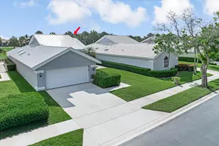 2390 Saratoga Bay Dr, West Palm Beach, FL 33409 - Photo 45