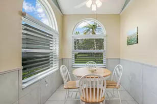 2390 Saratoga Bay Dr, West Palm Beach, FL 33409 - Photo 21