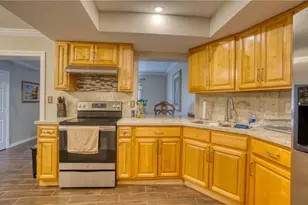 3513 E Shore Rd, Miramar, FL 33023 - Photo 9