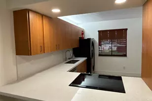 235 Lakeview Dr, Weston, FL 33326 - Photo 3