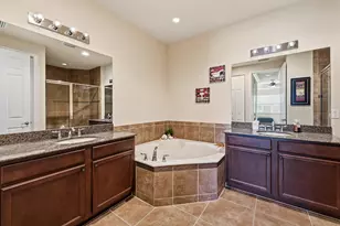 6513 Monterey Point, Naples, FL 34105 - Photo 11