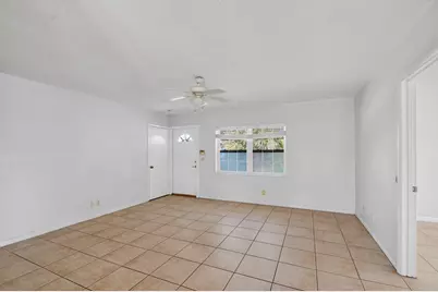 1006 SW 28th Avenue, Boynton Beach, FL 33426 - Photo 9