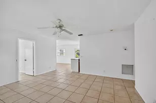1006 SW 28th Ave, Boynton Beach, FL 33426 - Photo 7