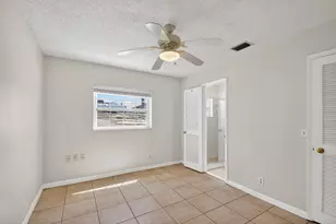 1006 SW 28th Ave, Boynton Beach, FL 33426 - Photo 23