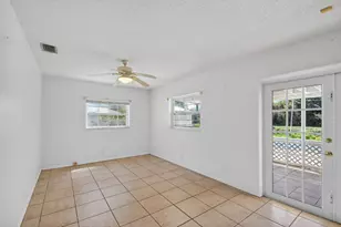 1006 SW 28th Ave, Boynton Beach, FL 33426 - Photo 19