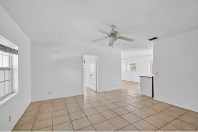 1006 SW 28th Avenue, Boynton Beach, FL 33426 - Photo 7