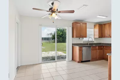 825 SW Canary Terrace, Port Saint Lucie, FL 34953 - Photo 9