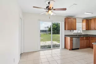 825 SW Canary Terrace, Port Saint Lucie, FL 34953 - Photo 9