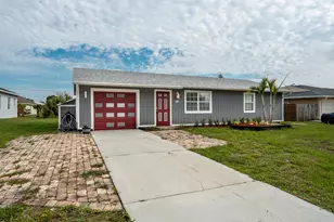 825 SW Canary Terrace, Port Saint Lucie, FL 34953 - Photo 3