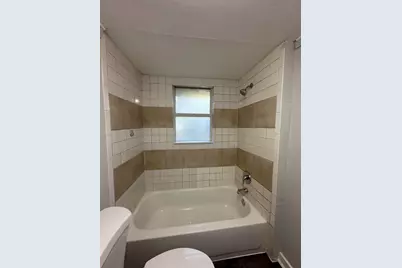 321 N 11th Street #D, Fort Pierce, FL 34950 - Photo 15